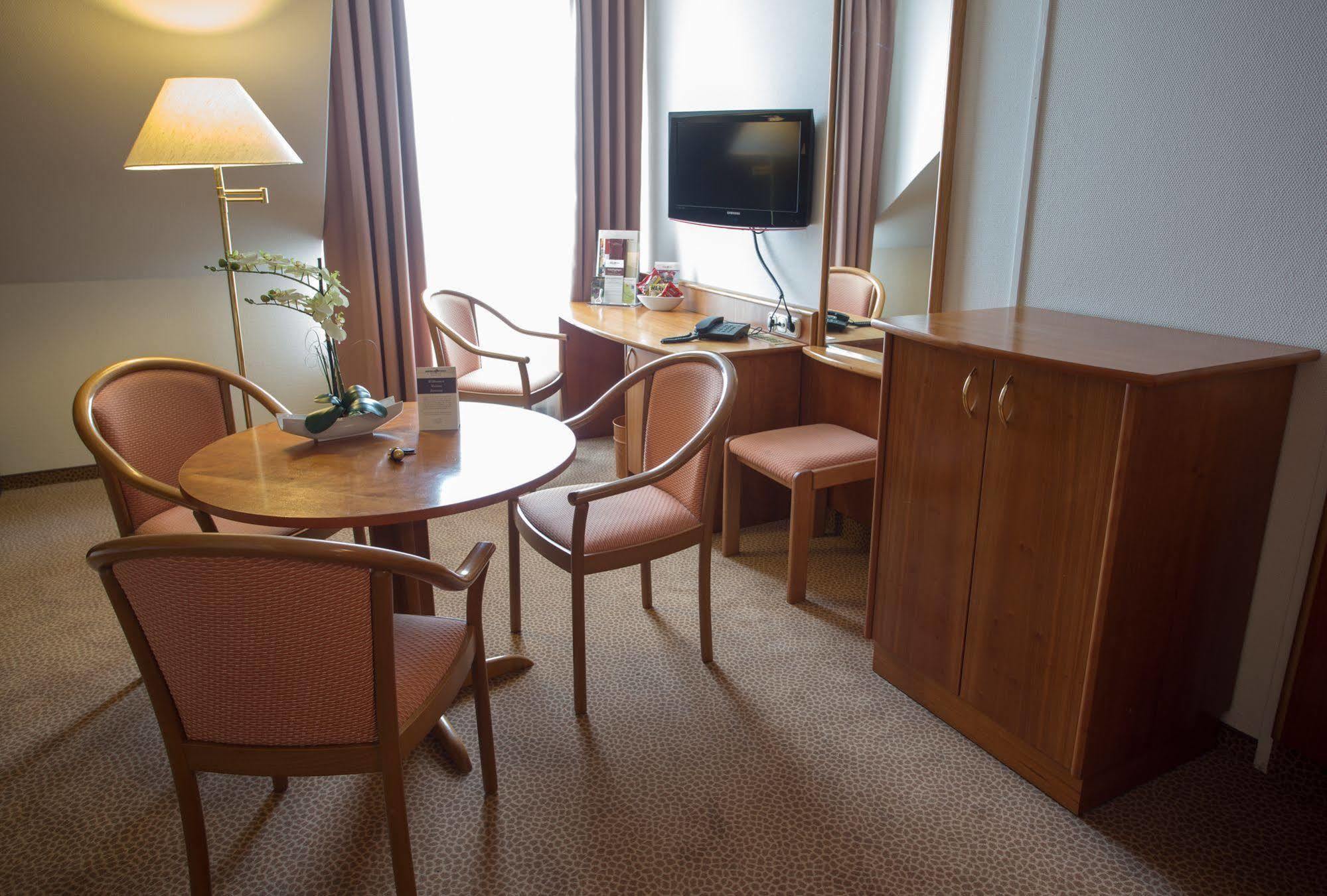 Hotel Sportwelt رادهبرغ المظهر الخارجي الصورة